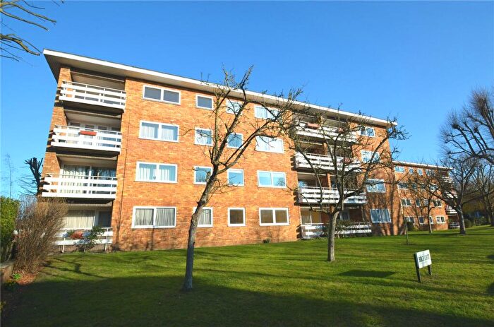 2 Bedroom Apartment To Rent In Maldon Road, Wallington, SM6