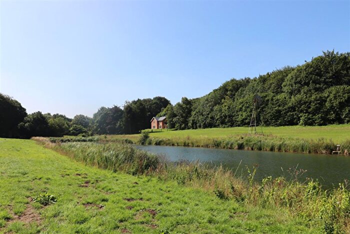 3 Bedroom Detached House For Sale In Thorpe-Le-Vale, Ludford, LN8