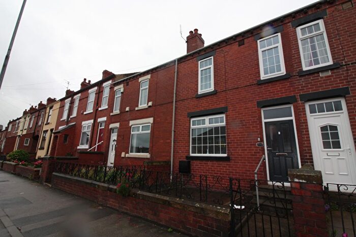 3 Bedroom Terraced House To Rent In Leeds Road, Wakefield, West Yorkshire, WF1