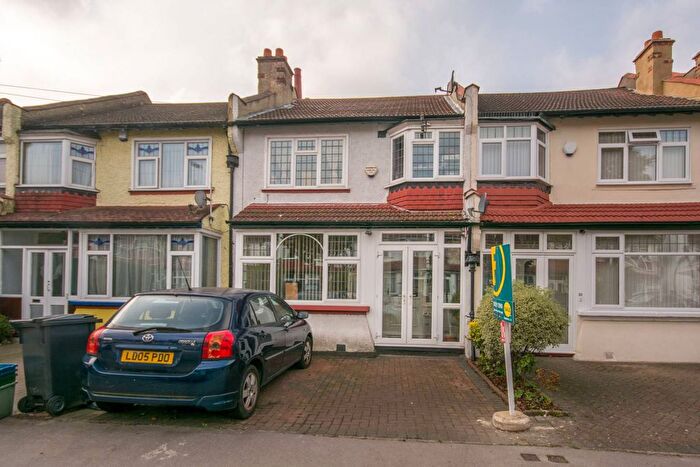 3 Bedroom Property To Rent In Norman Road, Croydon, Thornton Heath, CR7