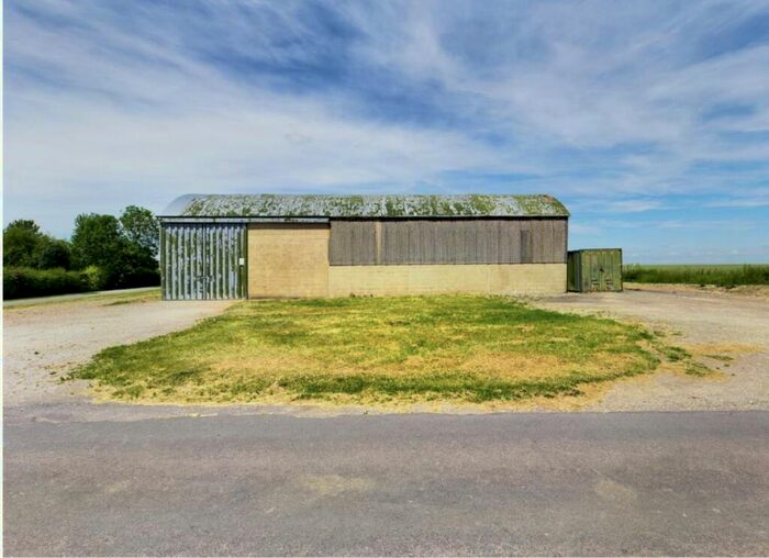 5 Bedroom Barn For Sale In Middlegate Lane, Worlaby, DN20