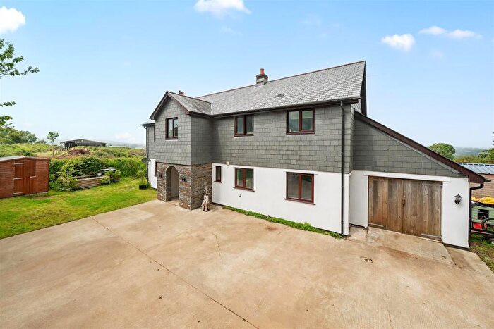 5 Bedroom Detached House For Sale In Trewint, Launceston, PL15