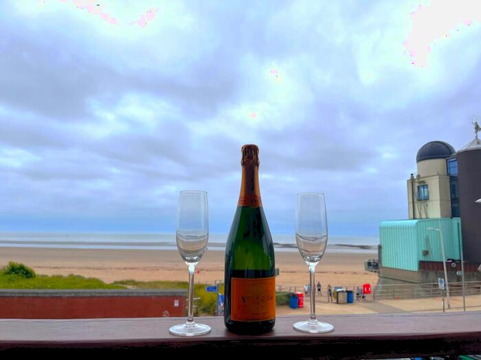 2 Bedroom Apartment To Rent In St. Christophers Court, Maritime Quarter, Swansea, SA1