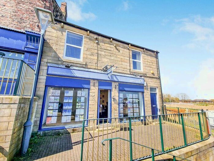 2 Bedroom Flat To Rent In Market Place, Bedlington, NE22