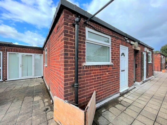 2 Bedroom Flat To Rent In Prospect Lane, Solihull, West Midlands, B91