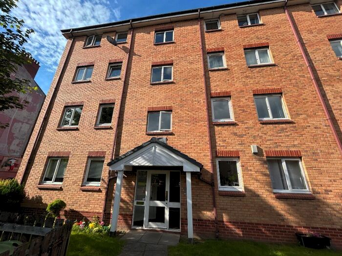 2 Bedroom Flat To Rent In Golfhill Drive, Dennistoun, Glasgow, G31