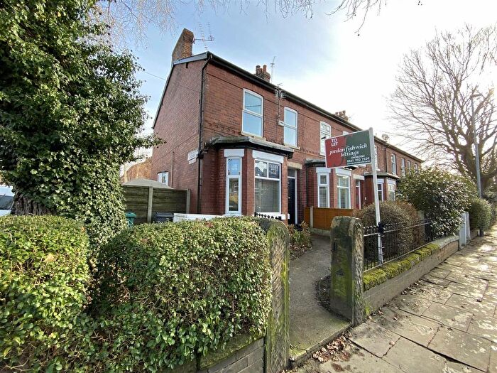 1 Bedroom Flat To Rent In Wilton Road, Chorlton, Manchester, M21