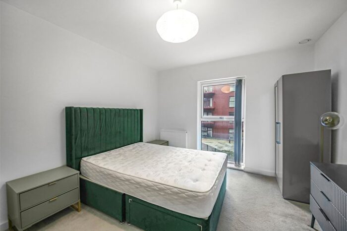 1 Bedroom Flat To Rent In Cavalry Court, Woolwich, SE18