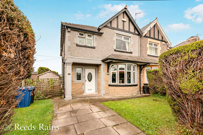 3 Bedroom Semi-Detached House For Sale In Brunshaw Road, Burnley, Lancashire, BB10