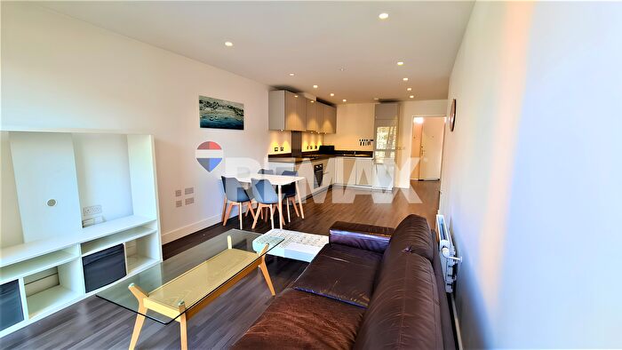 2 Bedroom Flat To Rent In Barking Road, London, E16