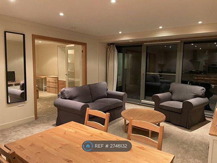 1 Bedroom Flat To Rent In Citispace South, Leeds, LS2