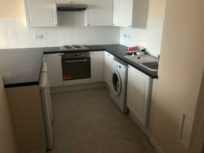 2 Bedroom Flat To Rent In Arlington House, Margate, CT9
