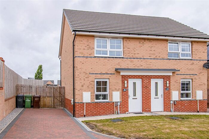 2 Bedroom Property For Sale In Paddock Rise, East Ardsley, Wakefield, WF3