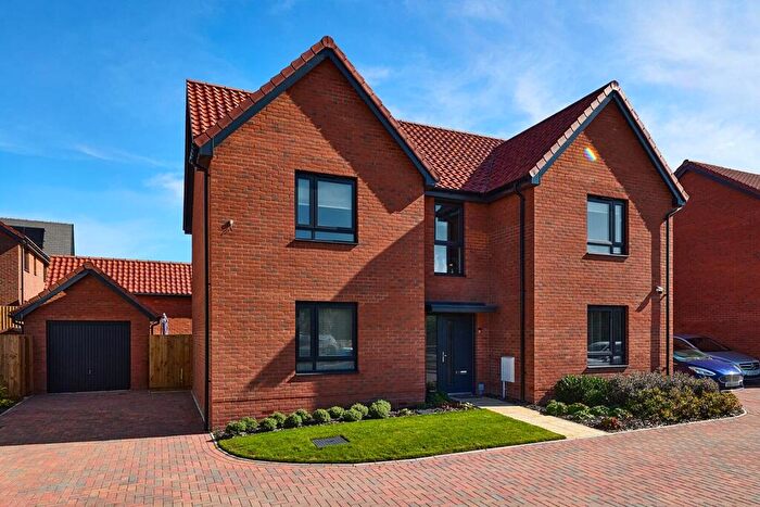 4 Bedroom Detached House For Sale In Norwich Road, Claydon, IP6