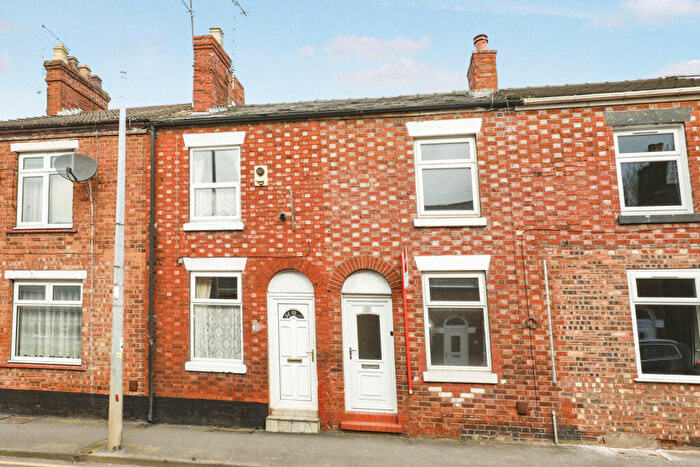 2 Bedroom Terraced House For Sale In Wistaston Road, Crewe, Cheshire, CW2