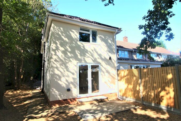 2 Bedroom End Of Terrace House To Rent In Middle Hill, Hemel Hempstead, Hertfordshire, HP1