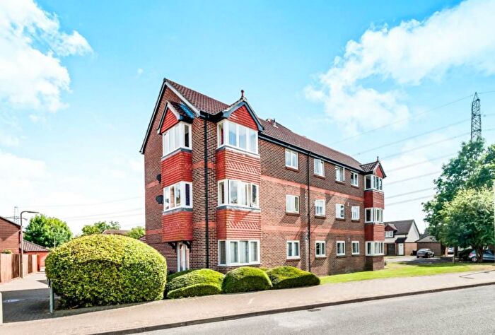 2 Bedroom Apartment To Rent In Wensum Drive, Didcot, OX11