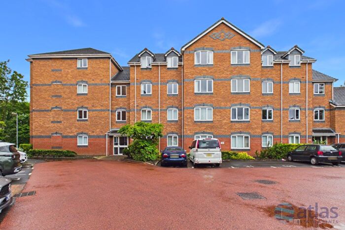 2 Bedroom Flat For Sale In Knightswood Court, Mossley Hill, L18