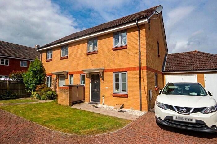 3 Bedroom Semi Detached House To Rent In Sorrel Place, Stoke Gifford, Bristol, South Gloucestershire, BS34