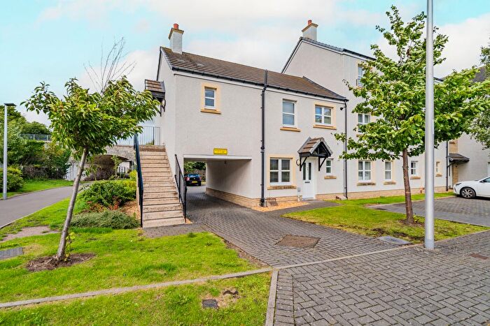 1 Bedroom Flat For Sale In Thorny Crook Crescent, Dalkeith, EH22