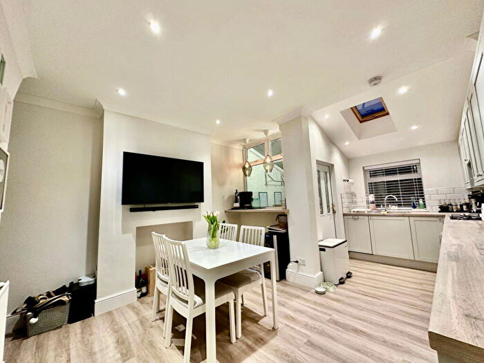 2 Bedroom Terraced House To Rent In Thomson Road, Manchester, M18