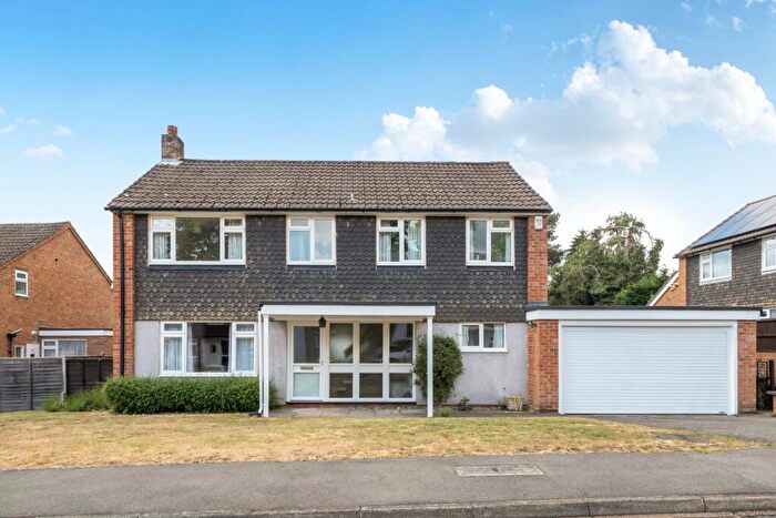4 Bedroom Detached House For Sale In Laurel Crescent, Woodham, Surrey, GU21