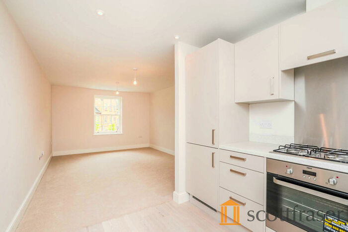2 Bedroom Apartment To Rent In Wyatt Mews, Witney, OX28