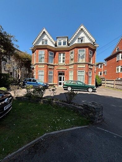 1 Bedroom Flat To Rent In Owls Road, Bournemouth, BH5