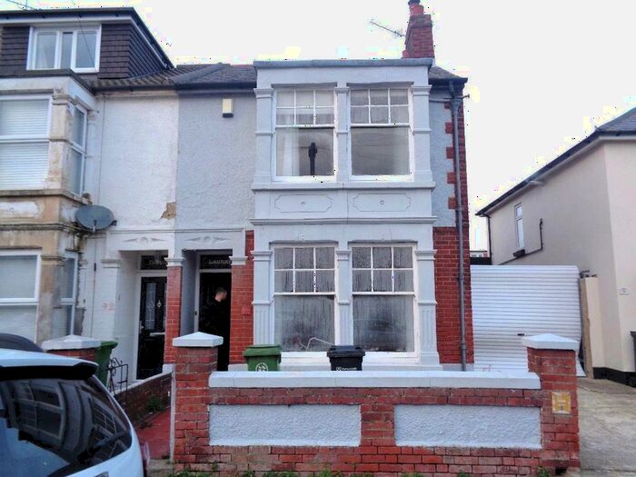 1 Bedroom House Of Multiple Occupation To Rent In Hartley Road, North End, Portsmouth, Hampshire, PO2