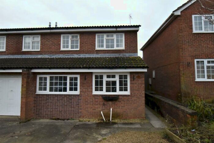 3 Bedroom Semi-Detached House To Rent In Birch Road, Westfield, Radstock, Somerset, BA3
