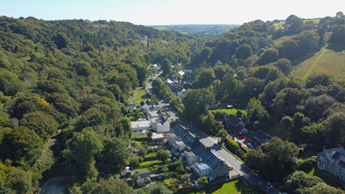 3 Bedroom End Of Terrace House For Sale In Bojea Terrace, Trethowel, St. Austell, Cornwall, PL25