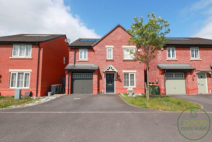 4 Bedroom Detached House For Sale In Dorchester Road, Preston, PR4
