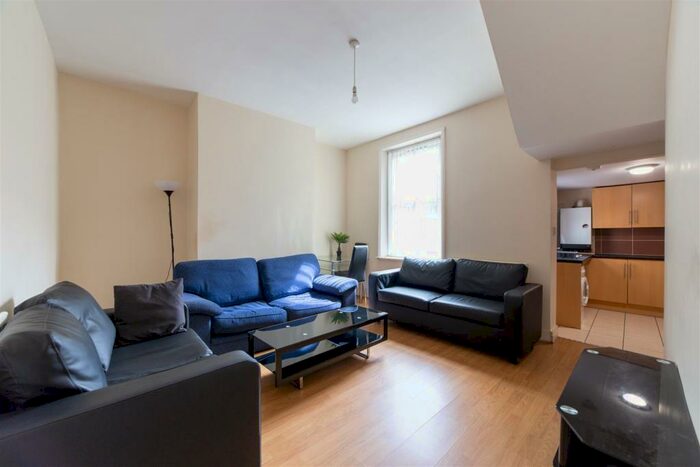 5 Bedroom Terraced House To Rent In &#;pppw - Meldon Terrace, Heaton, NE6