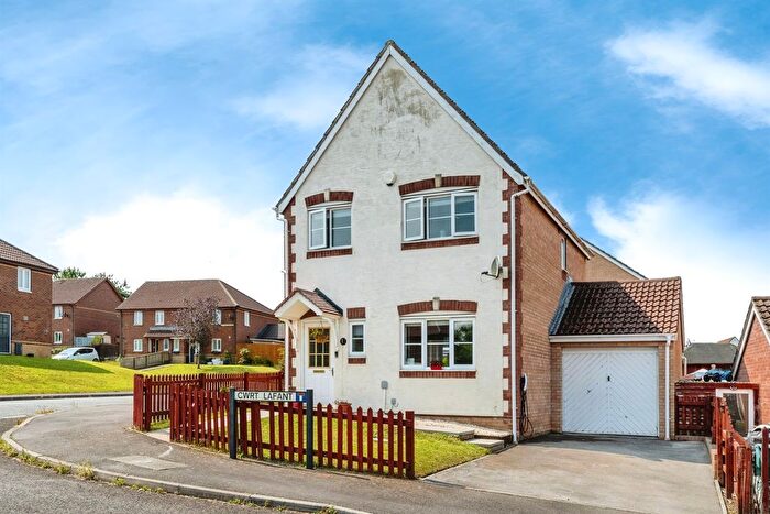 3 Bedroom Detached House For Sale In Cwrt Lafant, Llansamlet, Swansea, SA7