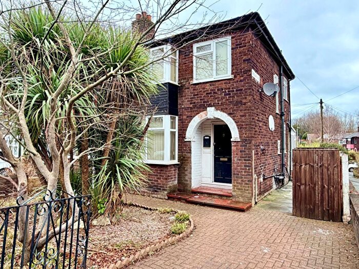 3 Bedroom Semi Detached House To Rent In Crumpsall Lane, Manchester, M8