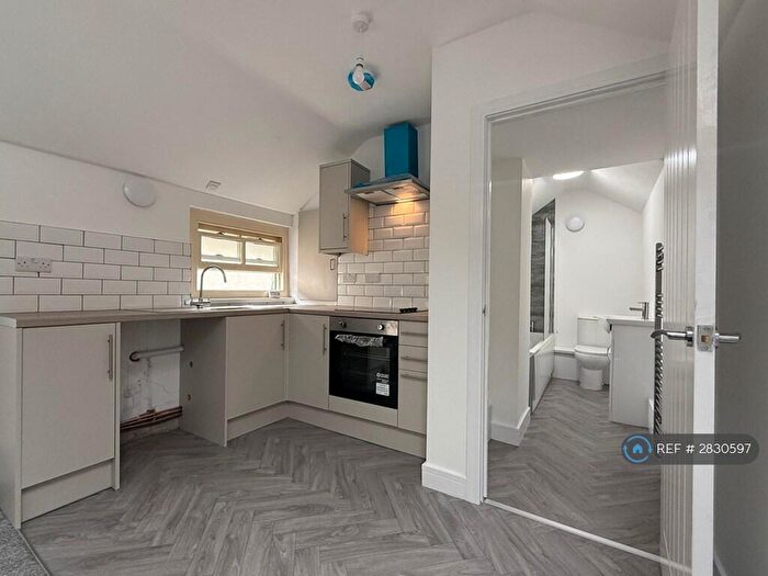 Studio To Rent In Pontmorlais, Merthyr Tydfil, CF47