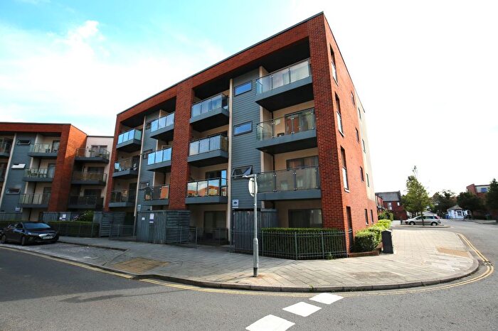 2 Bedroom Flat To Rent In John Thornycroft Road, Woolston, Southampton, Hampshire, SO19