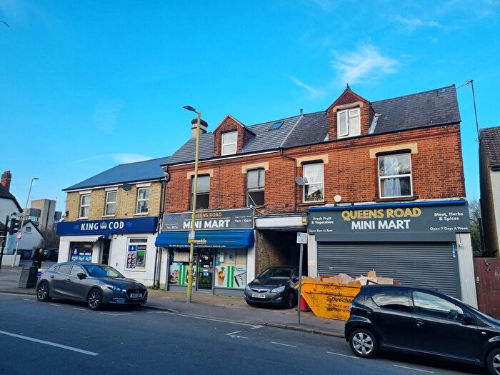 2 Bedroom Flat To Rent In Queens Road, Watford, WD17