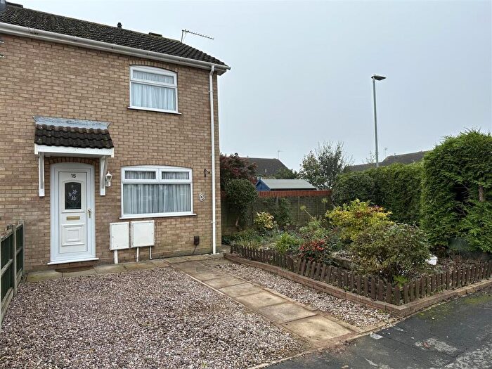 2 Bedroom End Of Terrace House To Rent In Creaton Court, Wigston, LE18