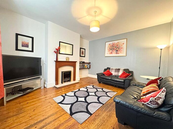 4 Bedroom House For Sale In Church Street, Tiverton, EX16