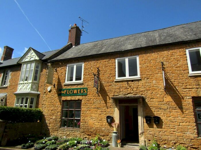 1 Bedroom Apartment To Rent In Fore Street, Castle Cary, BA7