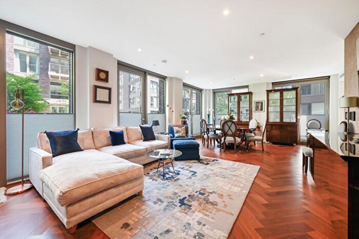 3 Bedroom Flat To Rent In Capital Building, Embassy Gardens, London, SW11