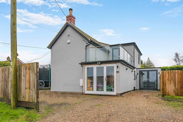 3 Bedroom Detached House For Sale In The Common, Swardeston, Norwich, NR14