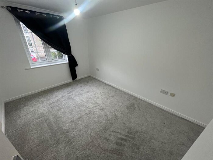 2 Bedroom Apartment To Rent In Langwood Court, Haslingden, Rossendale, B44
