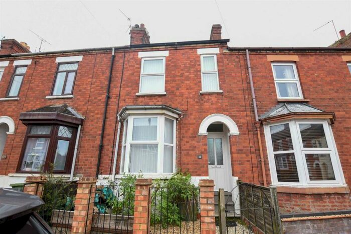2 Bedroom Terraced House To Rent In Lister Road, Wellingborough, NN8
