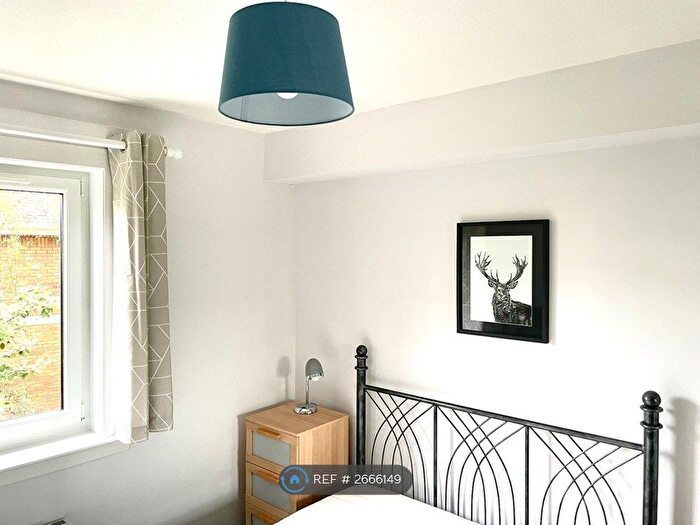 1 Bedroom Flat To Rent In Sheriff Park, Edinburgh, EH6