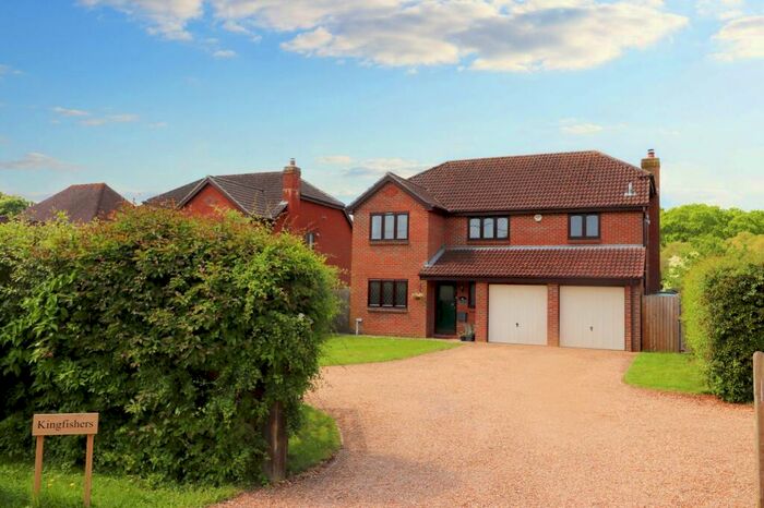 5 Bedroom Detached House For Sale In Church Road, Newtown, PO17