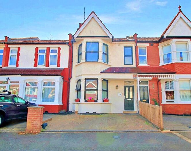 3 Bedroom Terraced House For Sale In Bolton Road, Harrow, HA1