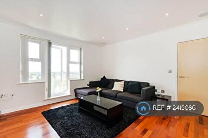 2 Bedroom Flat To Rent In Stanley Road, Harrow, HA2