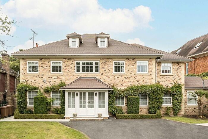 7 Bedroom Detached House To Rent In Greenoak Way, London, SW19